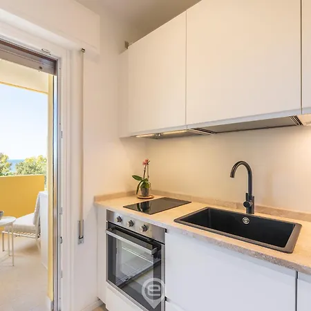 Panoramic Seaview 2 Lägenhet Quartu SantʼElena