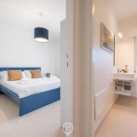 Apartmán Estay - Panoramic Seaview 2 Quartu SantʼElena