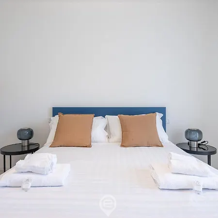 Estay - Panoramic Seaview 2 *